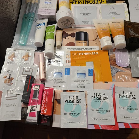 50pcs Luxury Skincare Makeup Bundle: Ulta, Laneige, Shisheido, Kopari & More - Picture 5 of 5